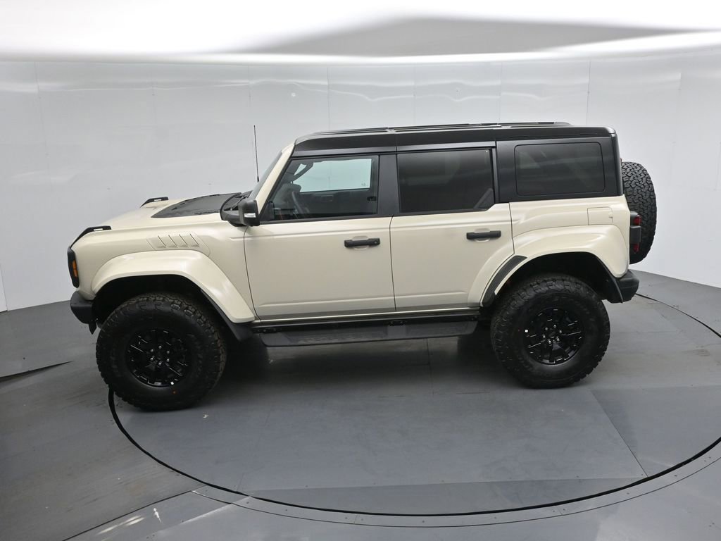 New 2026 Ford Bronco Raptor w/ Interior Carbon Fiber Pack AWD/4WD image 40