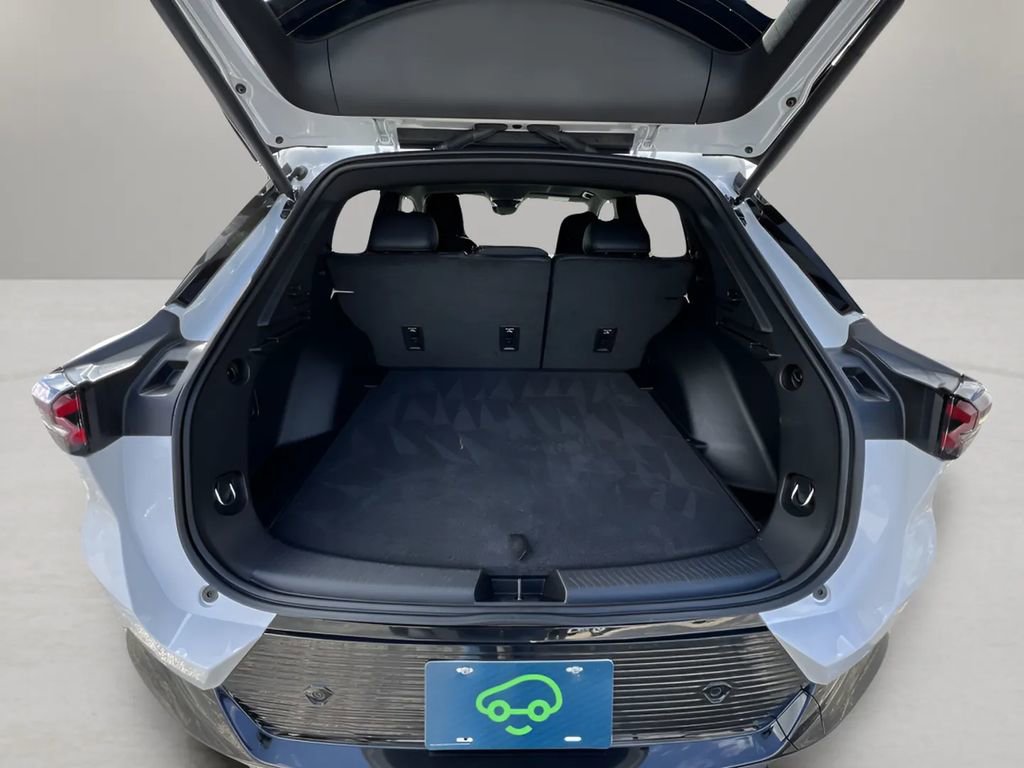 Certified 2024 Chevrolet Equinox EV LT w/ Active Safety Package 3 image 24