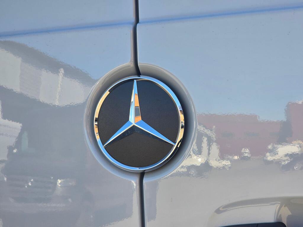 New 2026 Mercedes-Benz Sprinter 2500 image 13