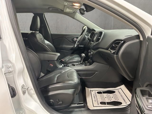 Used 2023 Jeep Cherokee Altitude Lux AWD/4WD image 19