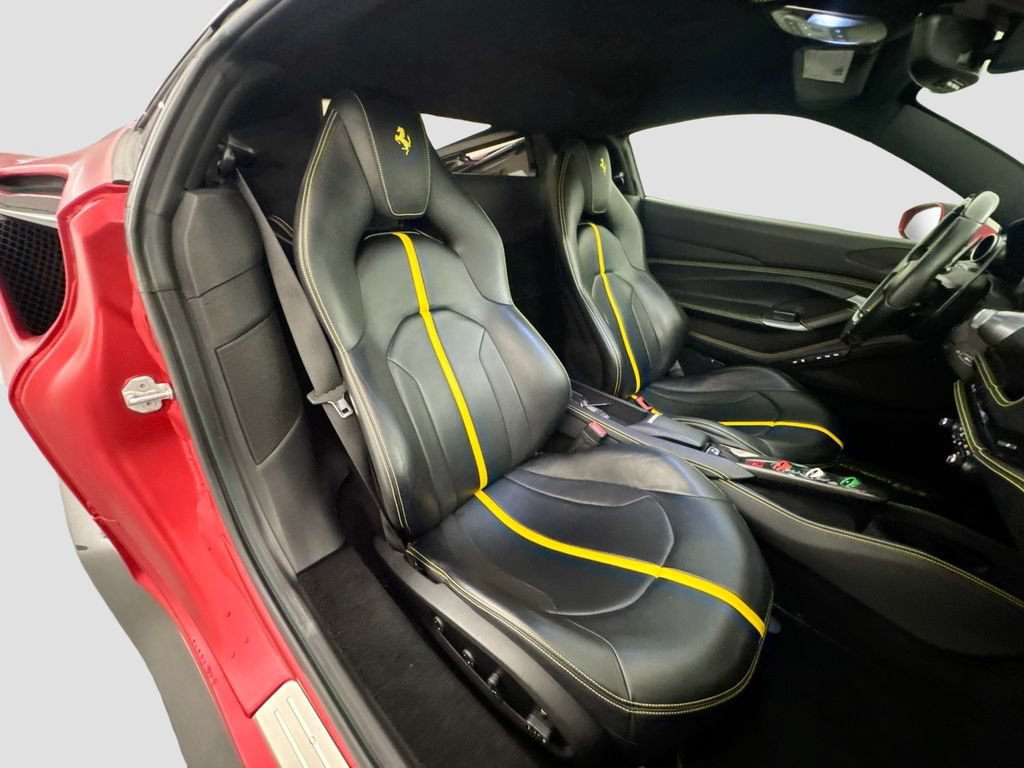 Used 2020 Ferrari F8 Tributo RWD image 31