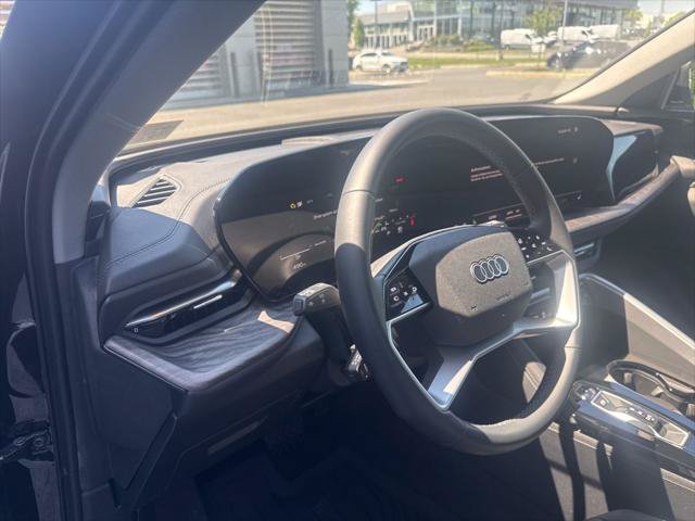 Used 2025 Audi Q5 Premium w/ Convenience Package AWD/4WD image 19