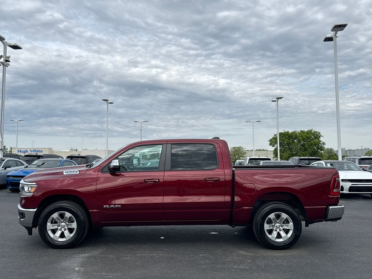 Used 2024 RAM 1500 Laramie AWD/4WD image 6
