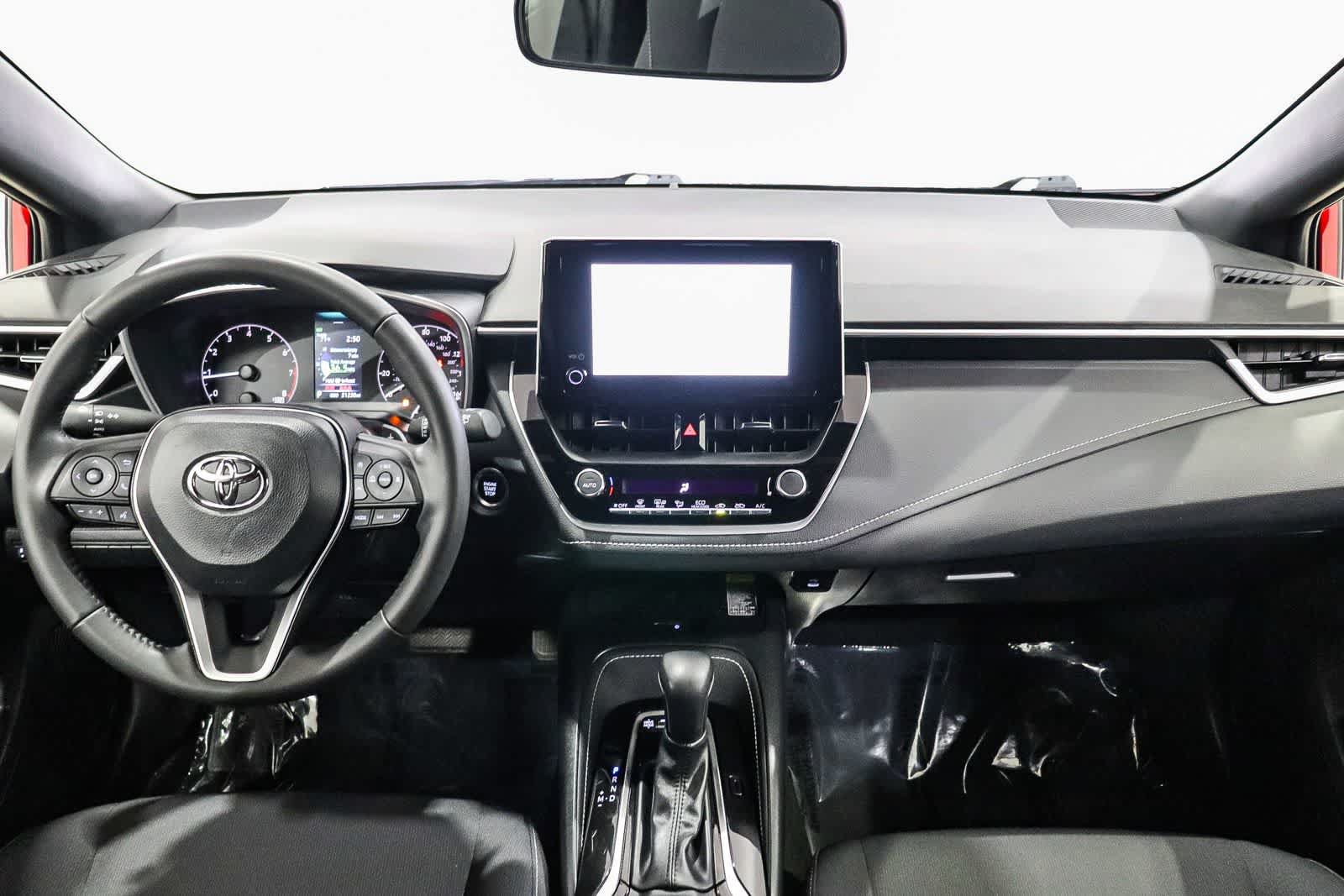 Used 2024 Toyota Corolla SE w/ SE Package FWD image 12