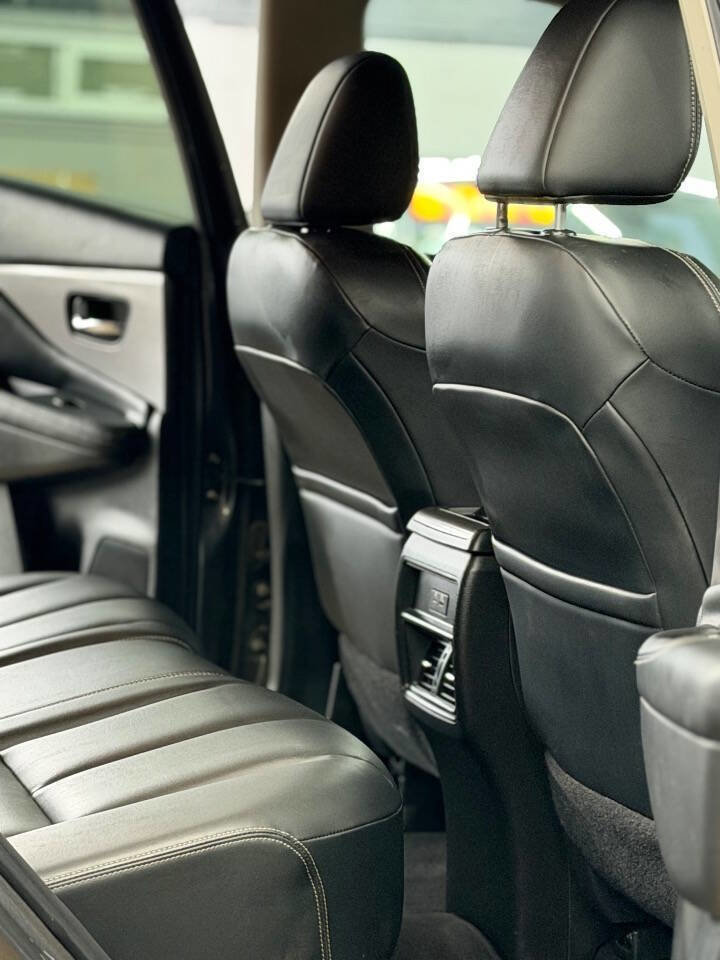 Used 2022 Nissan Murano SV image 7