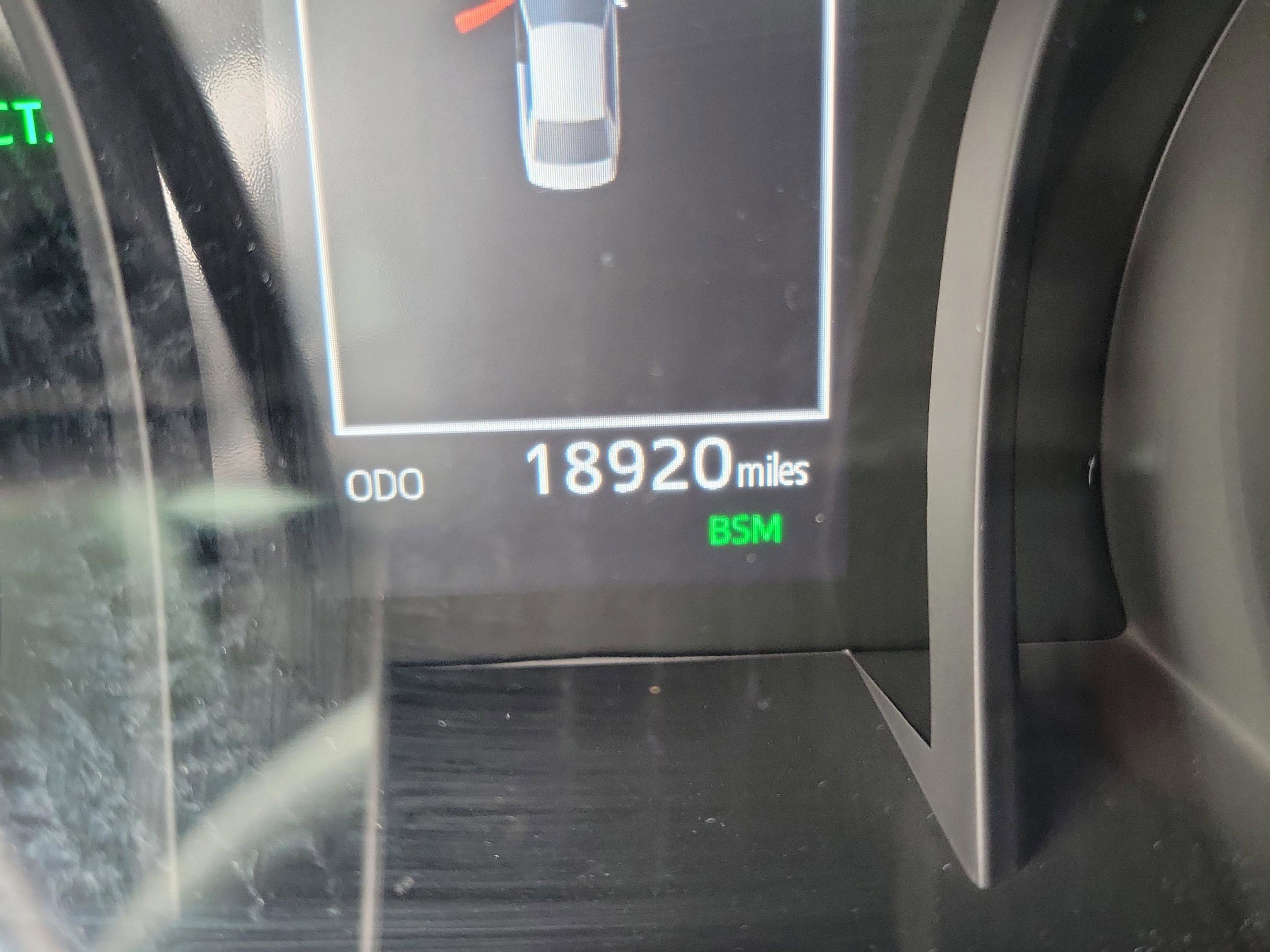 Used 2023 Toyota Camry SE image 19