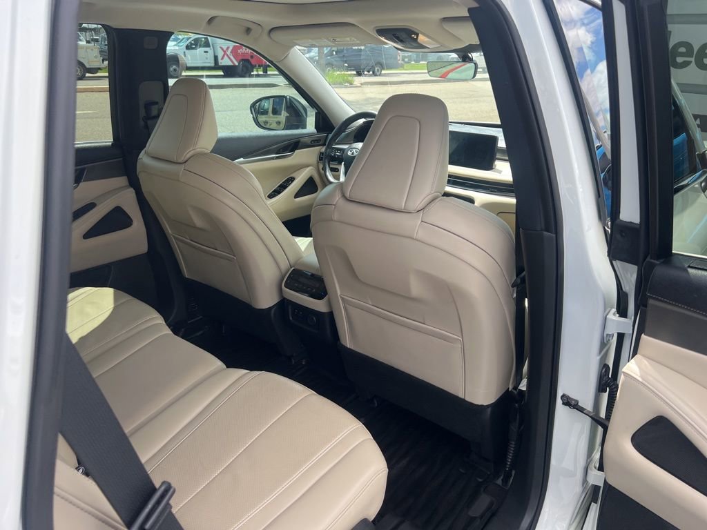 Used 2023 INFINITI QX60 Luxe AWD/4WD image 42