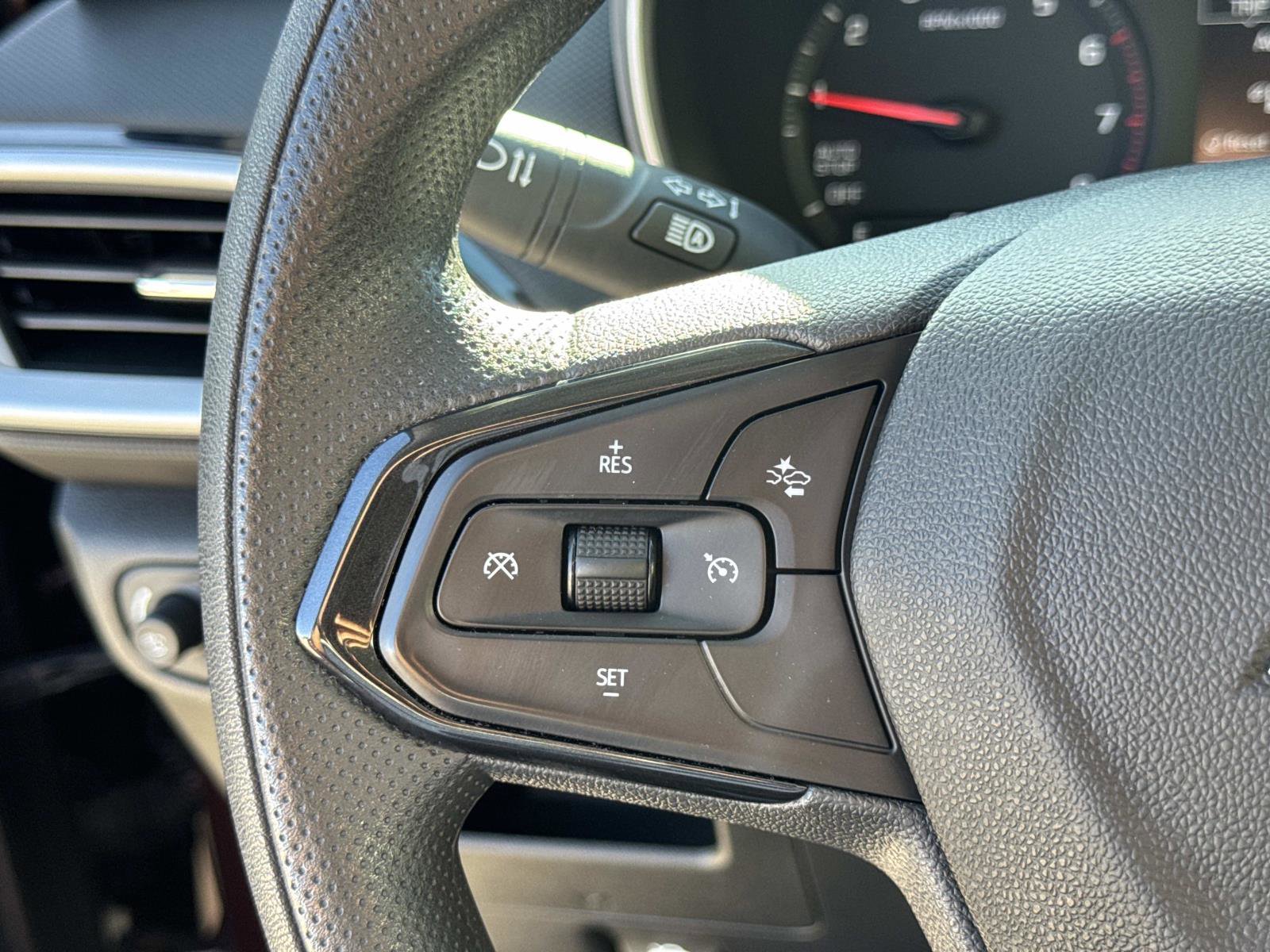 Used 2023 Chevrolet TrailBlazer LS image 17