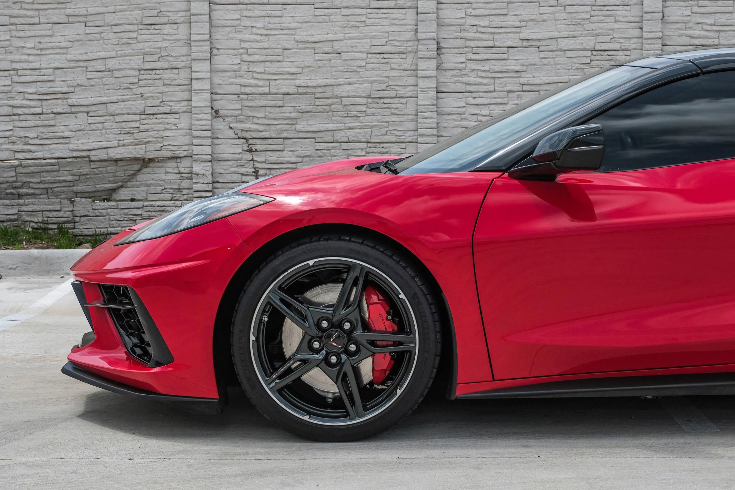 Used 2021 Chevrolet Corvette Stingray Premium Conv w/ Z51 Performance Package RWD image 11