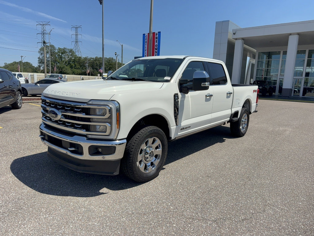 Certified 2023 Ford F250 Lariat w/ Lariat Ultimate Package image 2