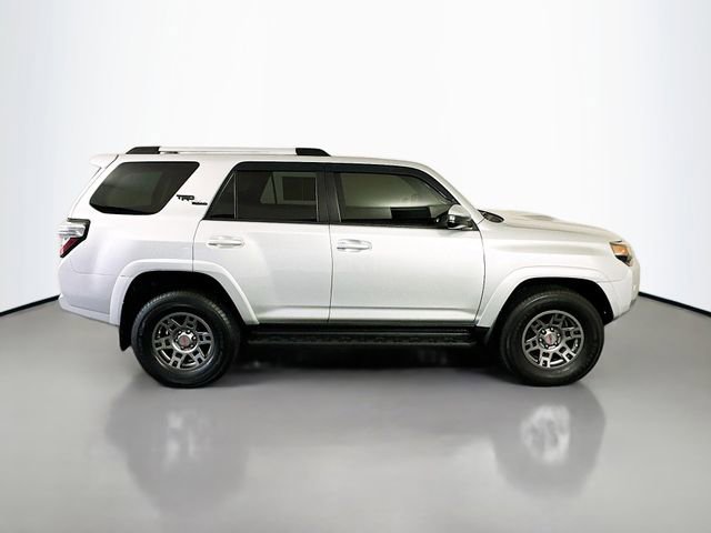 Used 2018 Toyota 4Runner TRD Off-Road w/ TRD Performance Package image 8