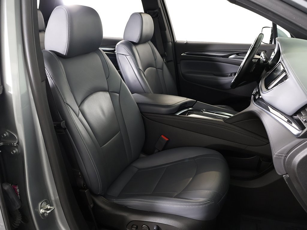 Used 2024 Buick Enclave Premium image 34