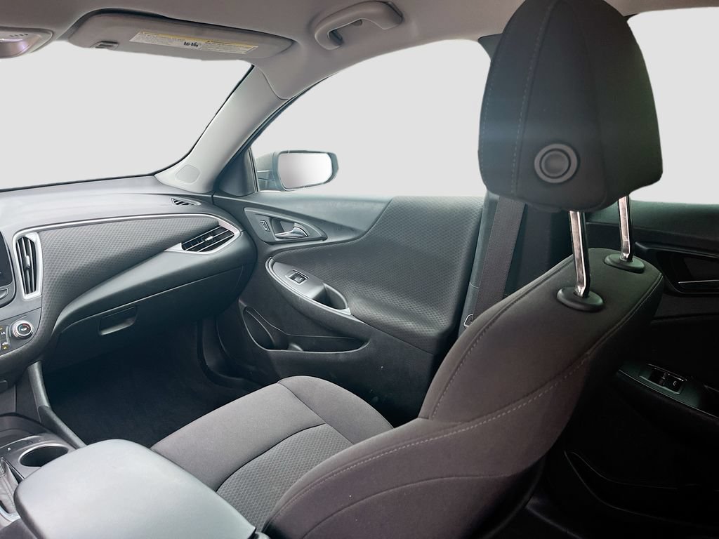 Used 2020 Chevrolet Malibu LS FWD image 21