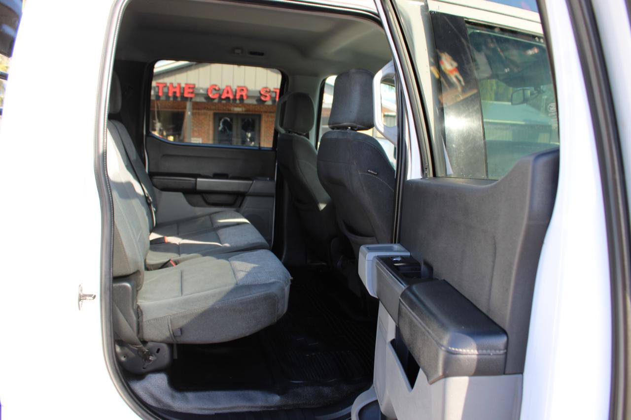 Used 2023 Ford F350 XLT w/ FX4 Off-Road Package AWD/4WD image 8
