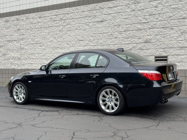 Used 2010 BMW 535i Sedan RWD image 2