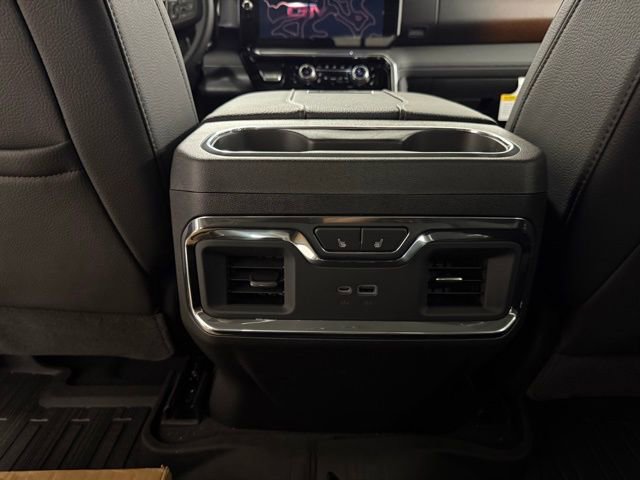 New 2025 GMC Sierra 2500 Denali w/ Denali Reserve Package image 15