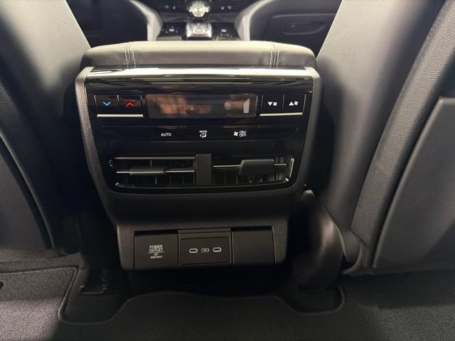 Used 2026 Acura MDX w/ Technology Package AWD/4WD image 28