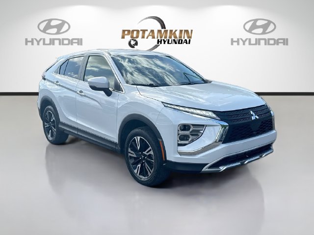 Used 2024 Mitsubishi Eclipse Cross AWD image 3