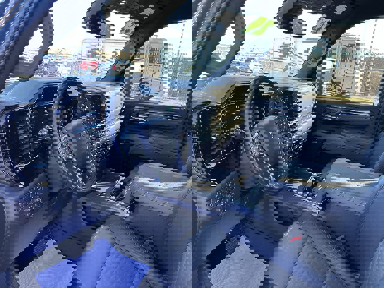 Used 2024 Chevrolet Silverado 2500 ZR2 w/ Snow Plow Prep/Camper Package image 24