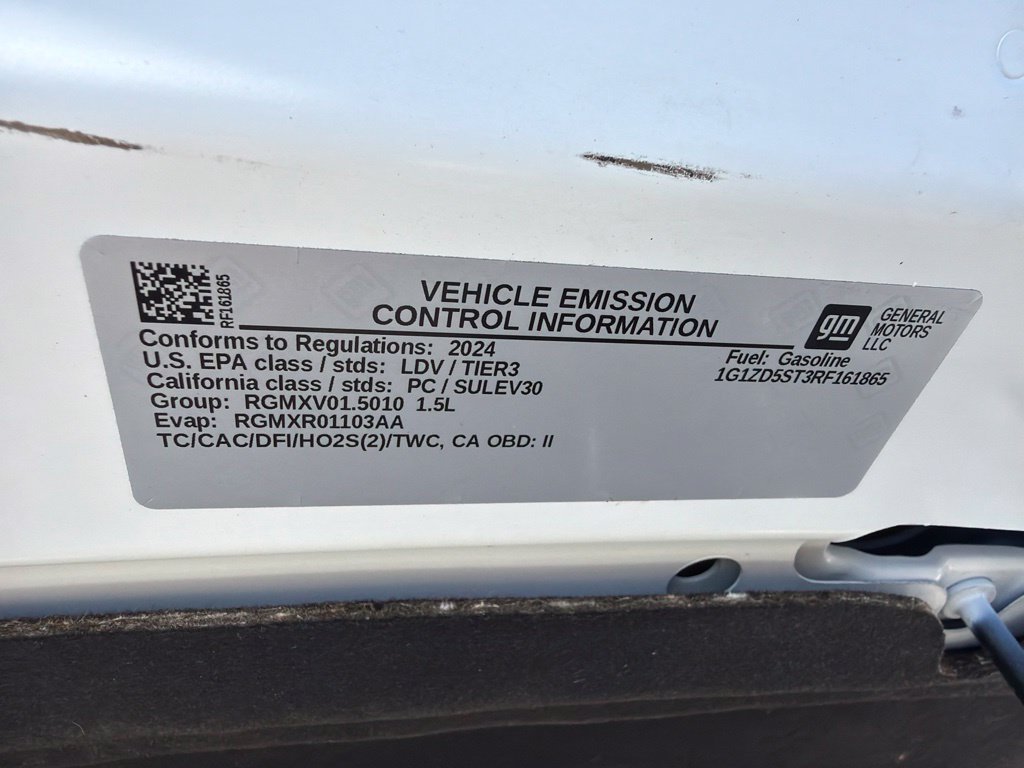 Used 2024 Chevrolet Malibu LT FWD image 25