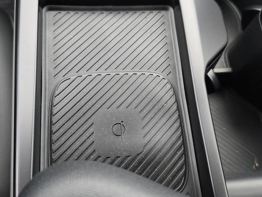 New 2025 Kia EV6 Light w/ Light LR Technology Package image 10