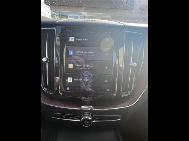 Used 2023 Volvo XC60 B5 Plus w/ Climate Package image 10