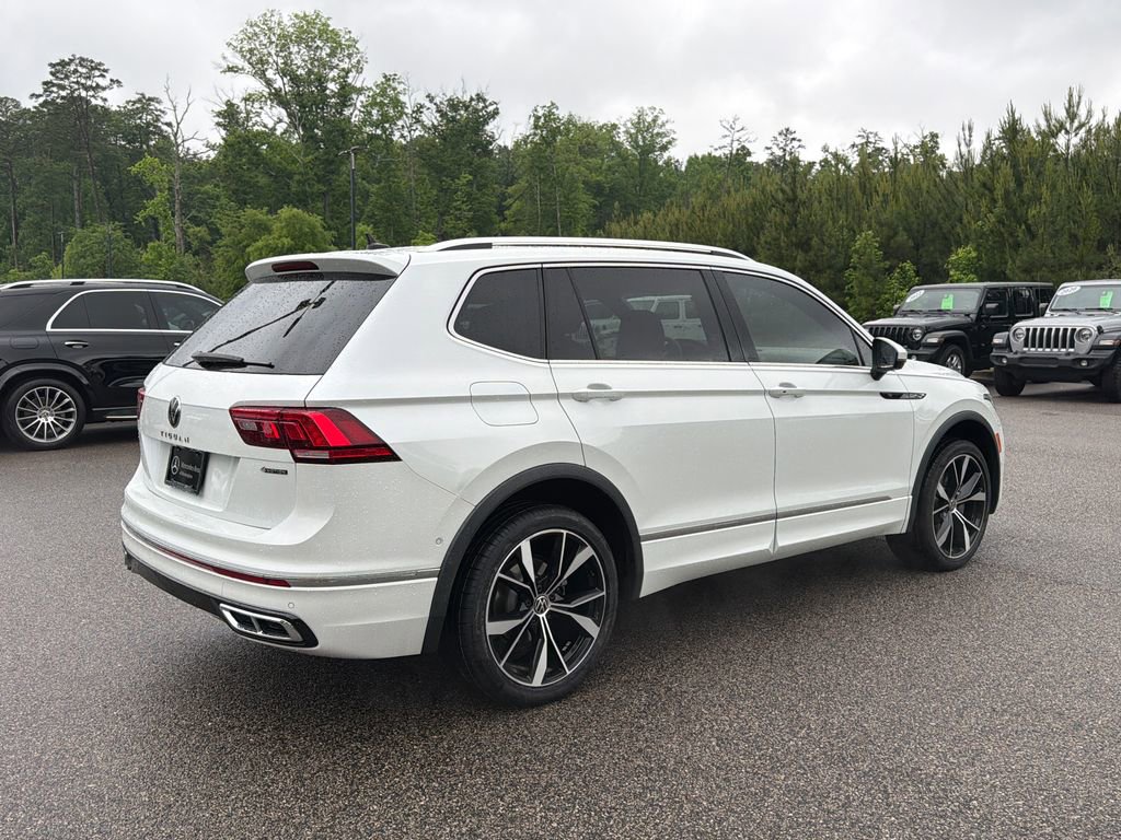 Used 2022 Volkswagen Tiguan SEL R-Line AWD/4WD image 13