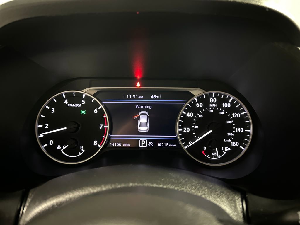 Used 2025 Nissan Sentra SV image 14