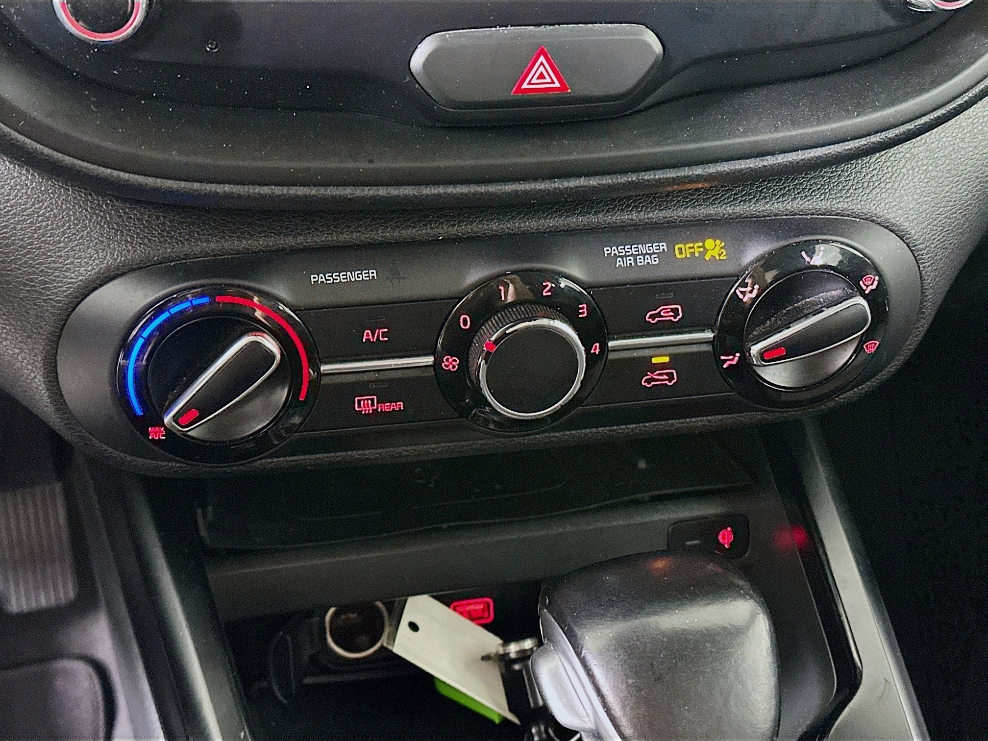 Used 2020 Kia Soul GT-Line w/ GT 2.0L Power Sunroof Package FWD image 23