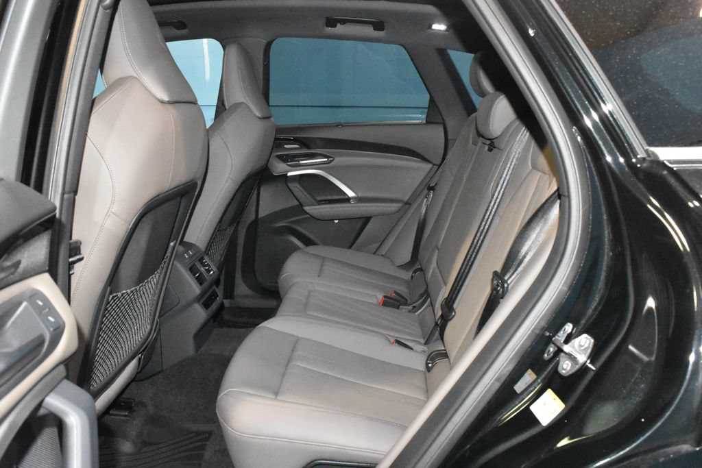 Certified 2025 Audi Q5 Premium Plus w/ Premium Plus AWD/4WD image 18