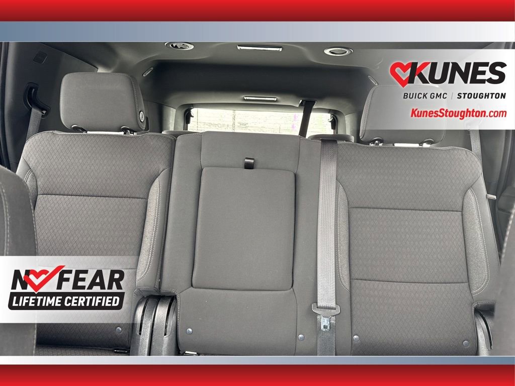 Used 2023 GMC Yukon SLE image 41