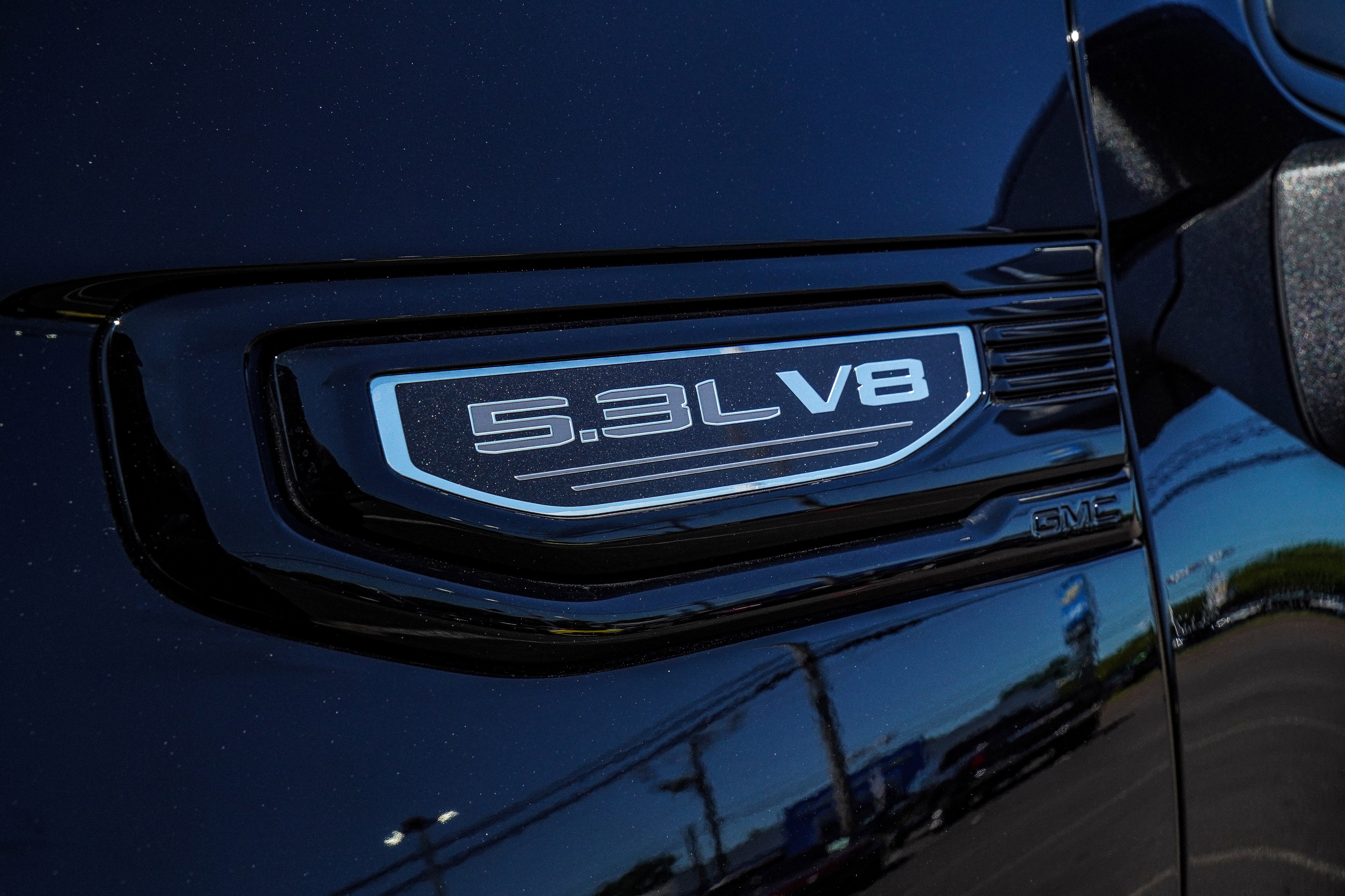 Used 2025 GMC Sierra 1500 Elevation w/ Elevation Premium Package image 11