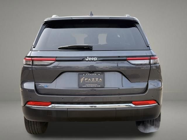 Used 2023 Jeep Grand Cherokee 4xe image 4
