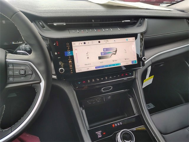 New 2026 Jeep Grand Cherokee Limited image 24