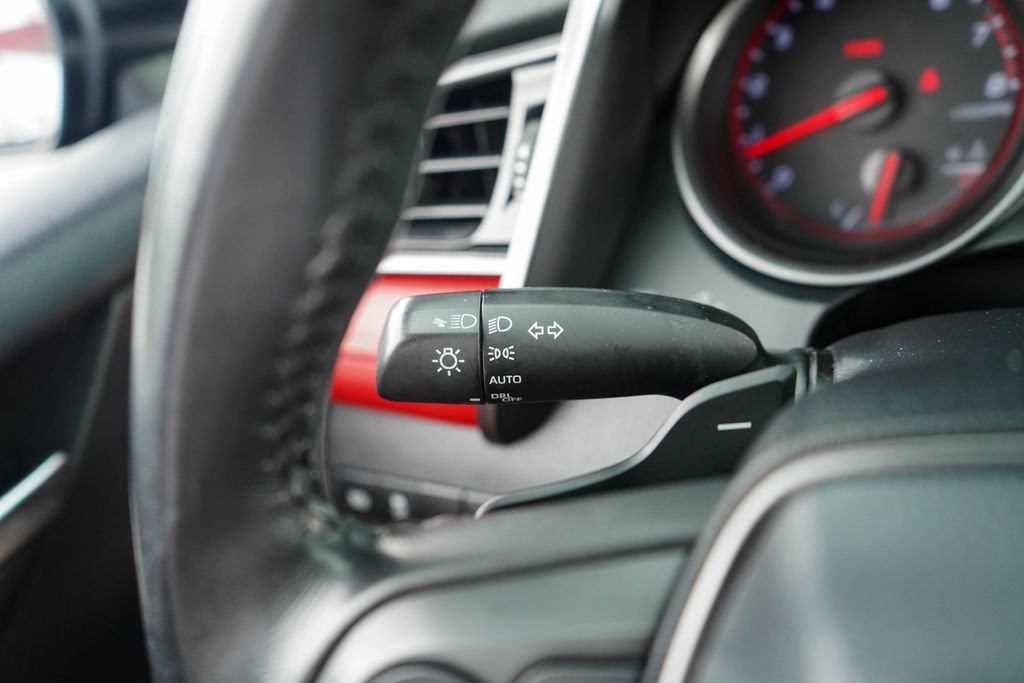 Used 2021 Toyota Camry XSE FWD image 33