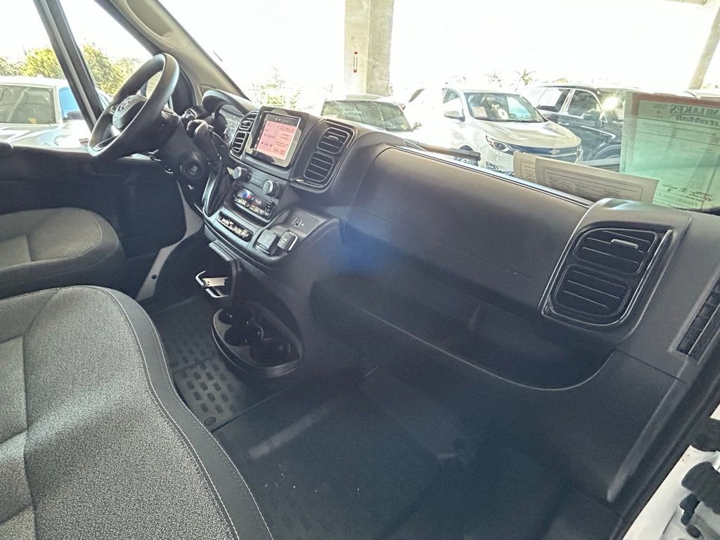 Used 2024 RAM ProMaster 3500 w/ Convenience Group image 26
