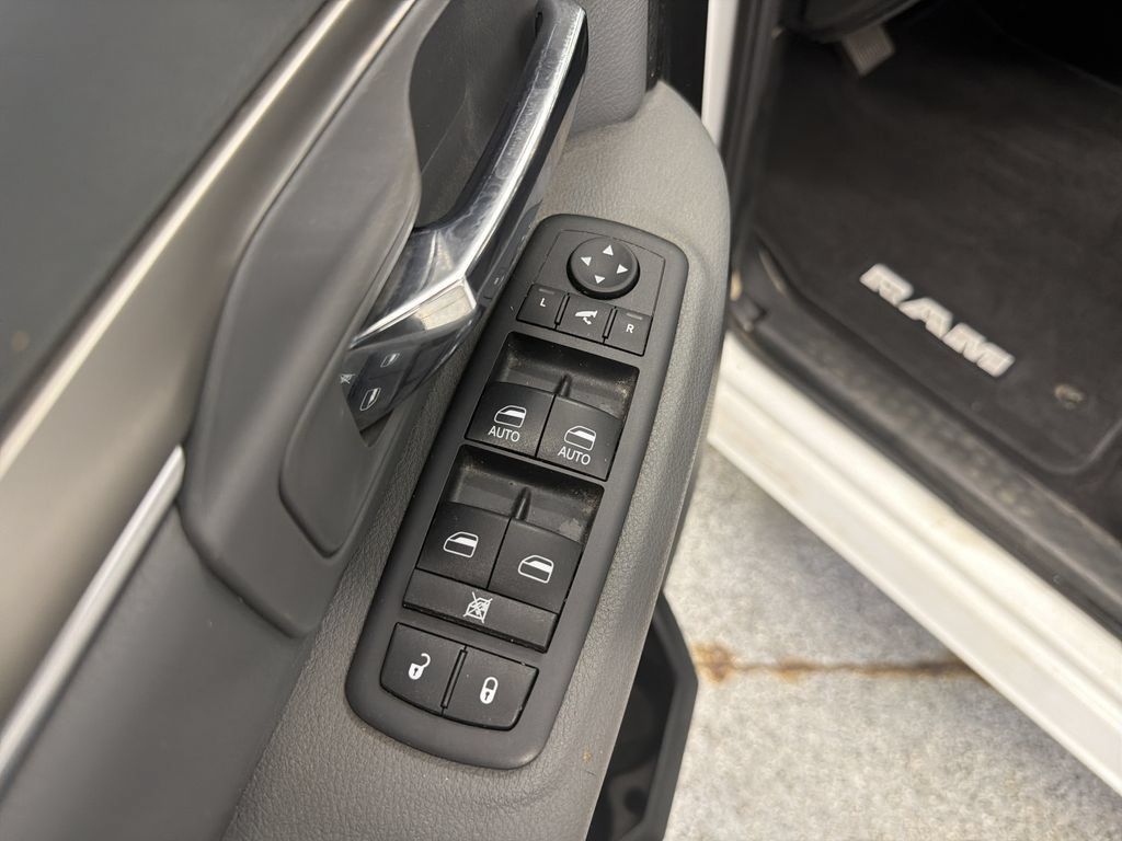 Certified 2019 RAM 1500 Big Horn AWD/4WD image 35