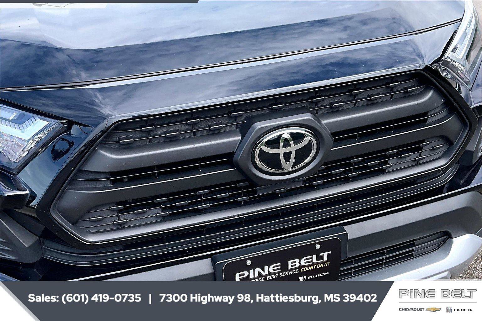 Used 2024 Toyota RAV4 Adventure AWD/4WD image 22
