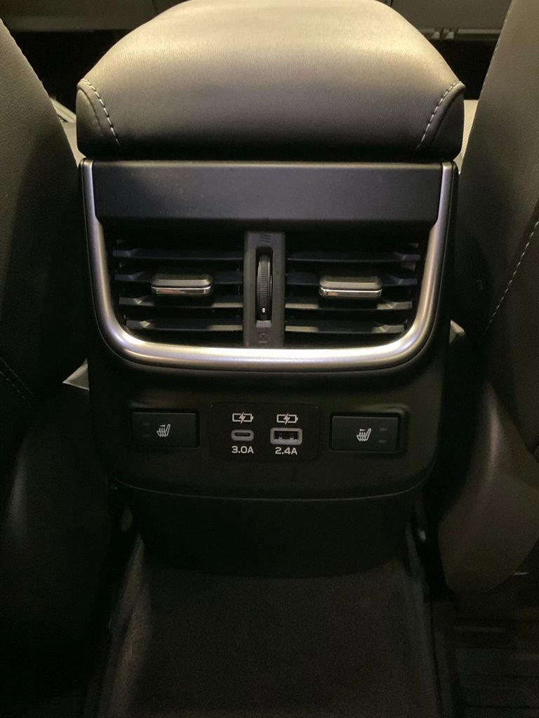 Used 2024 Subaru Outback Limited image 34