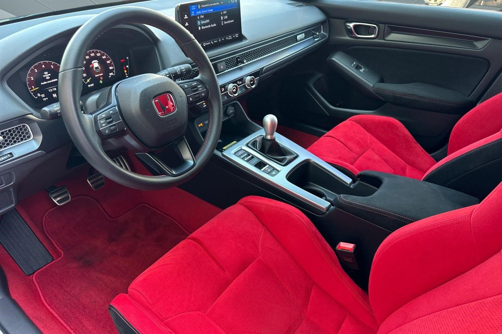 Used 2025 Honda Civic Type R image 4