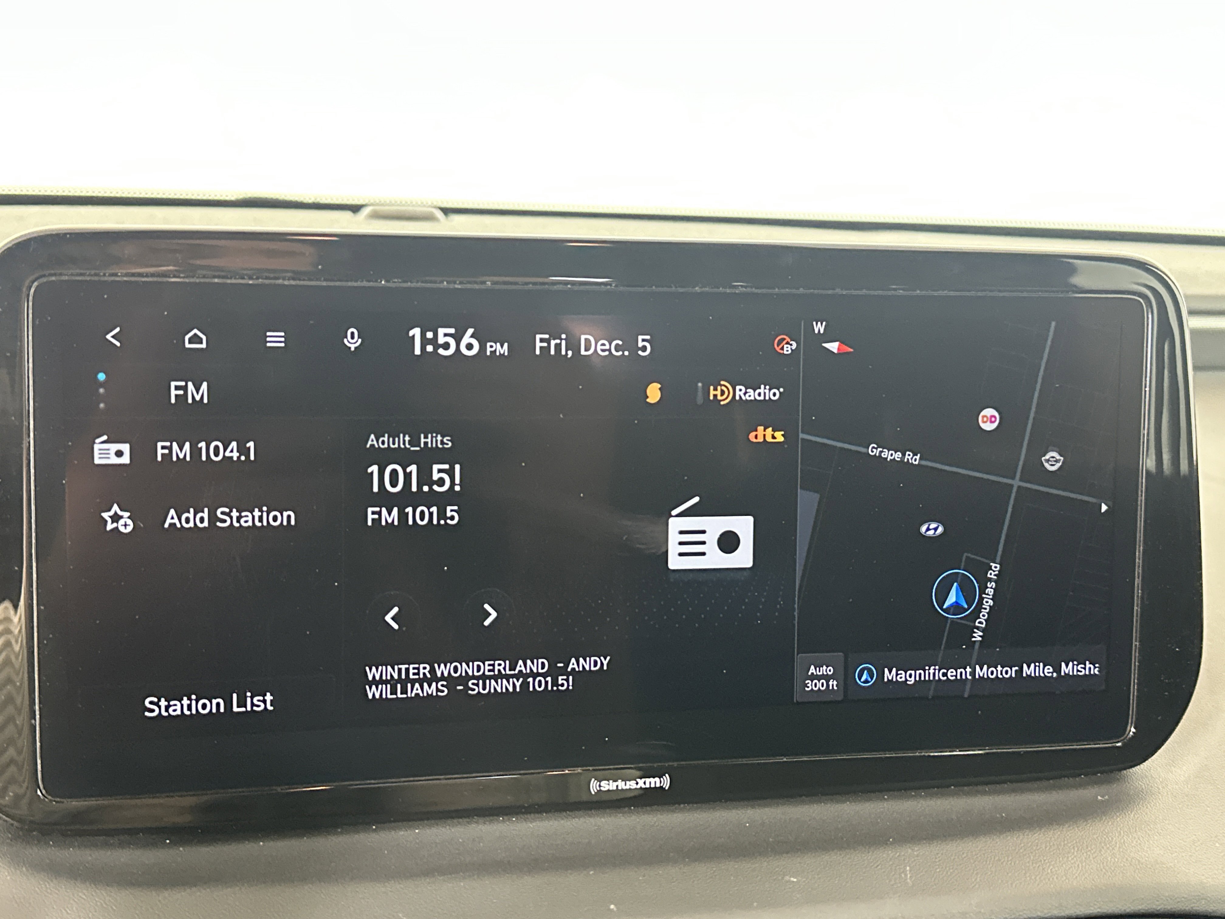 Used 2023 Hyundai Santa Fe SEL image 19