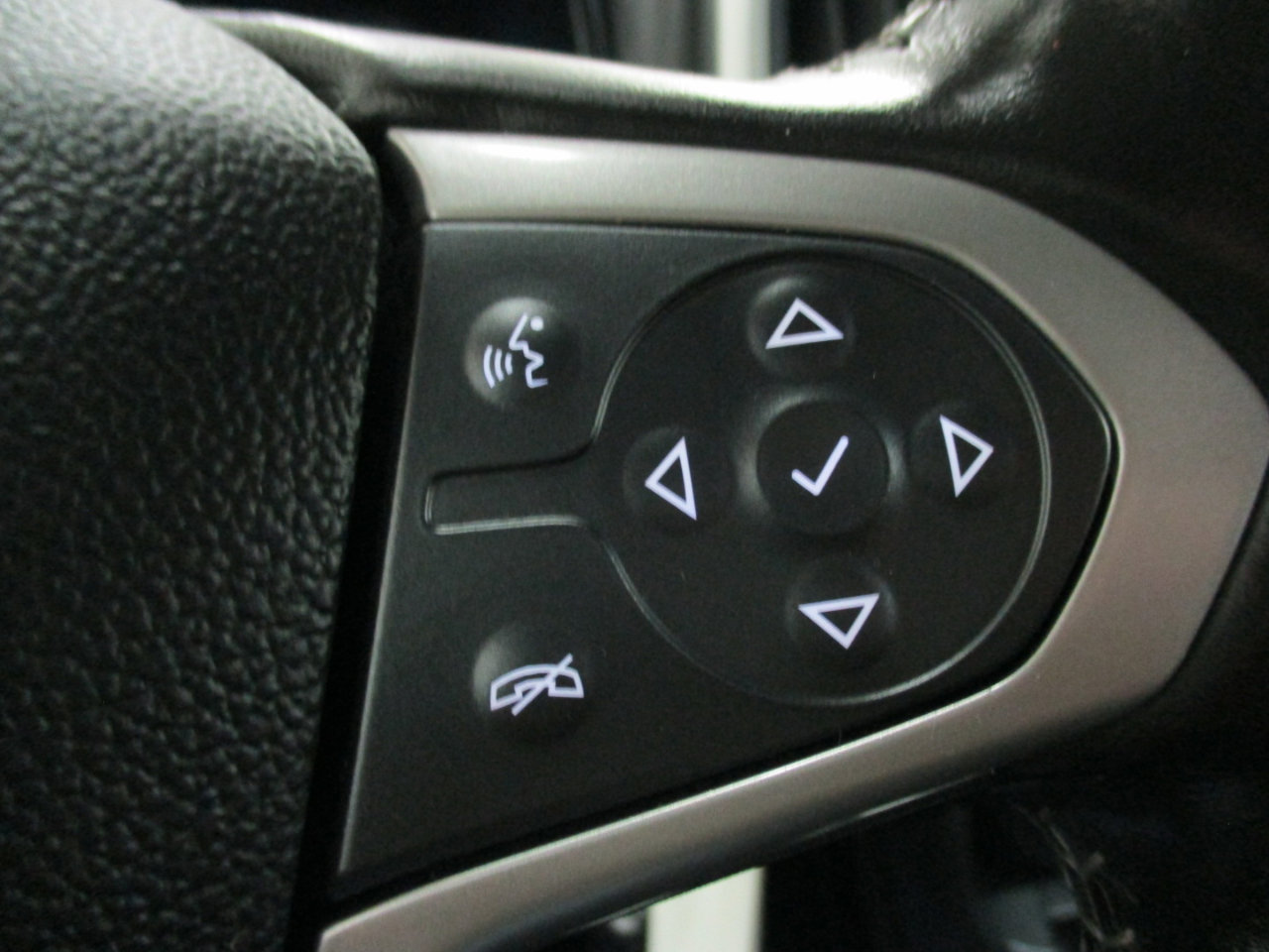 Used 2019 Chevrolet Colorado LT w/ LT Convenience Package image 23