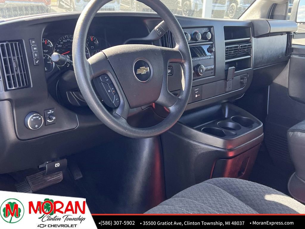 Used 2024 Chevrolet Express 2500 w/ Driver Convenience Package image 18