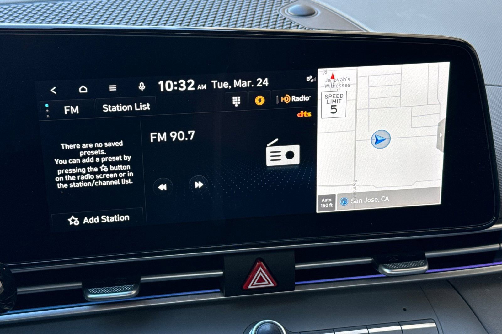 Used 2024 Hyundai Elantra SEL w/ Convenience Package image 26