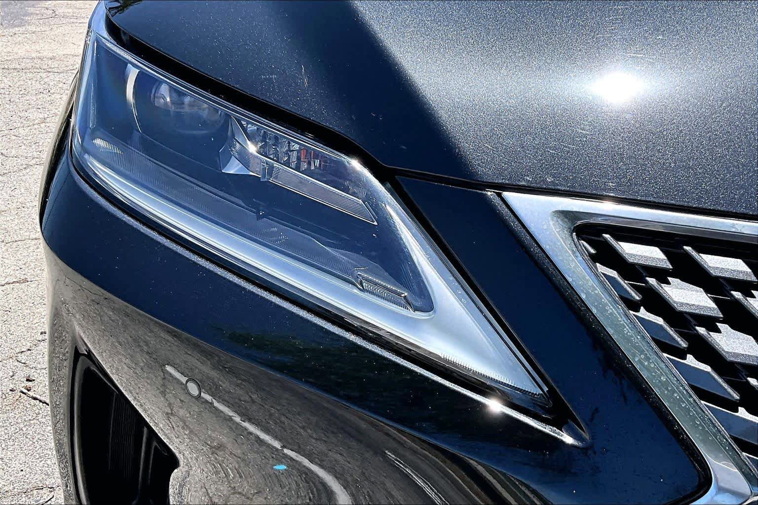 Used 2021 Lexus RX 450h AWD w/ Premium Package image 28