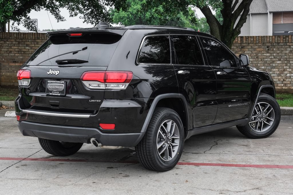 Used 2022 Jeep Grand Cherokee Limited w/ Tech Group RWD image 16