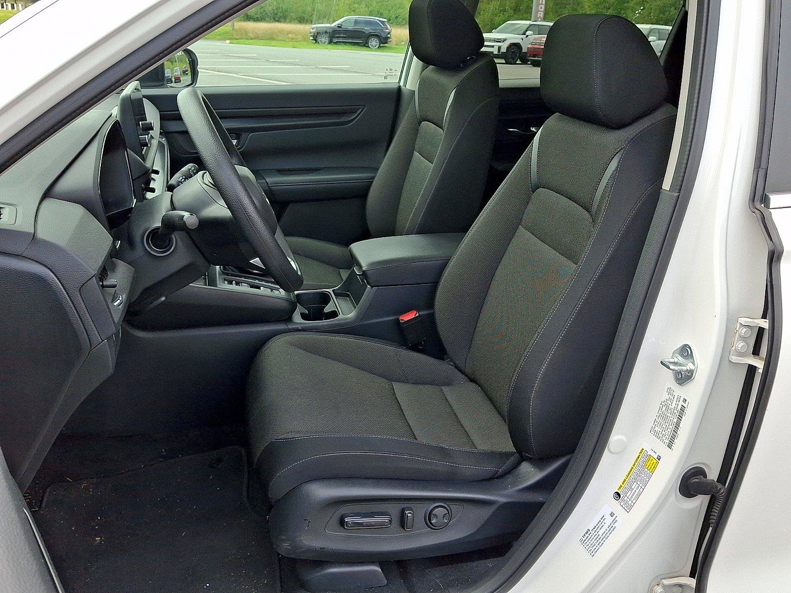 Used 2025 Honda CR-V EX image 13