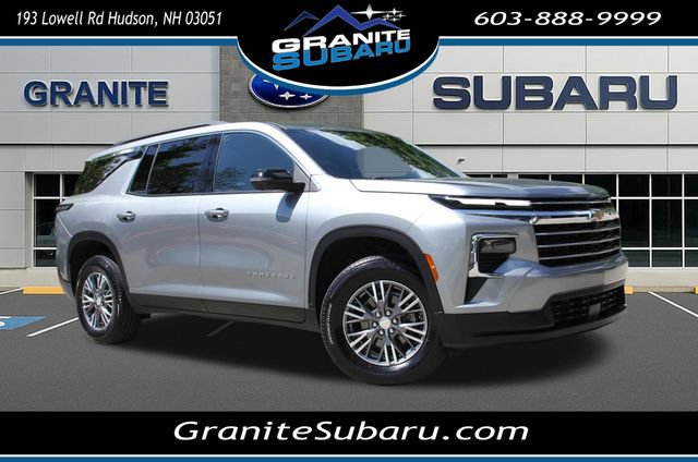 Used 2026 Chevrolet Traverse LT w/ Driver Confidence Package AWD/4WD image 1