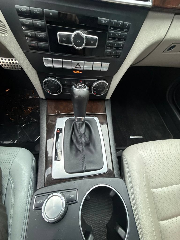 Used 2014 Mercedes-Benz C 250 Coupe image 17