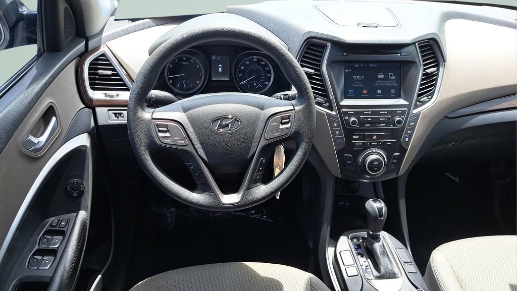 Used 2018 Hyundai Santa Fe SE w/ Cargo Package FWD image 22